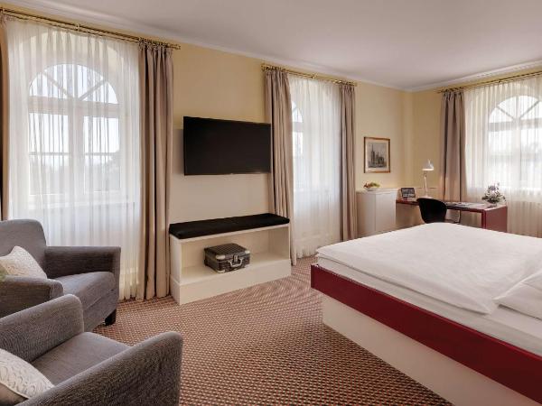 Rheinhotel Dreesen : photo 2 de la chambre chambre double sans balcon - vue partielle sur rivière