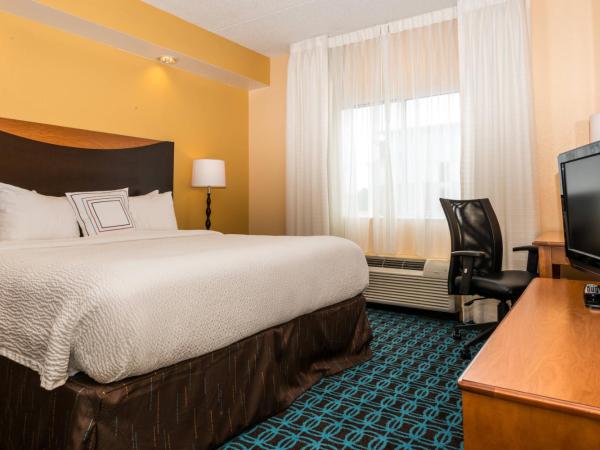 Fairfield Inn & Suites by Marriott Nashville at Opryland : photo 1 de la chambre chambre lit king-size