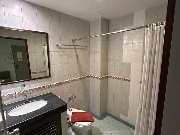 Thipurai City Hotel : photo 9 de la chambre standard twin with no view