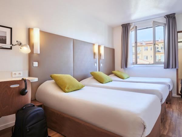 Campanile Hotel Nice Centre Acropolis : photo 2 de la chambre chambre triple avec 3 lits simples
