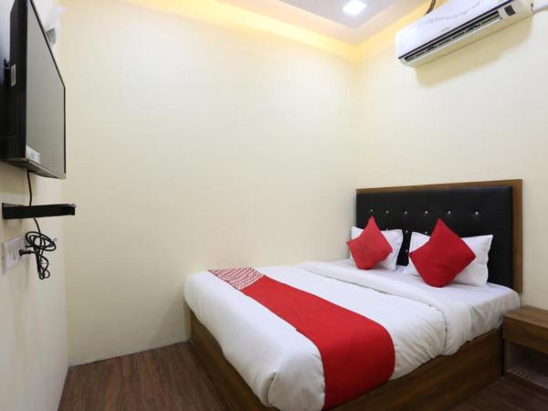 Hotel Crown Near Nesco Center-Oberoi Mall Goregaon East : photo 4 de la chambre chambre double