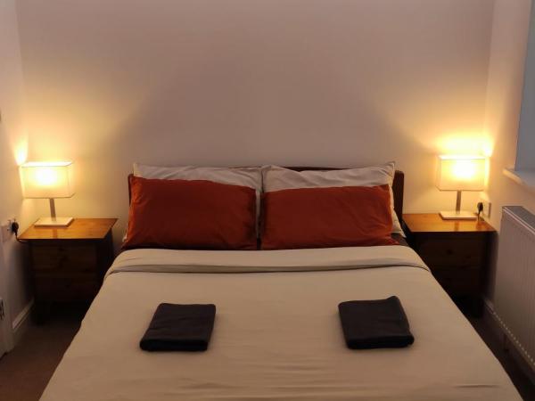 Birds Nest Residency : photo 3 de la chambre chambre double avec salle de bains privative