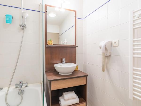 Appart'City Classic Angoulême Centre : photo 7 de la chambre grand appartement