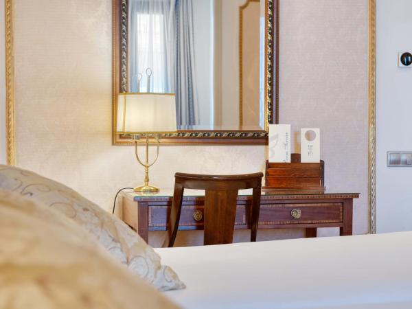 Hotel Roger de Llúria : photo 6 de la chambre chambre double ou lits jumeaux classique
