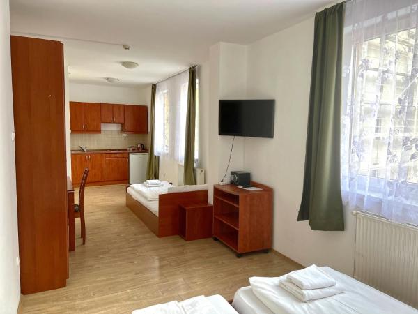 Triple M Hotel : photo 3 de la chambre chambre lits jumeaux