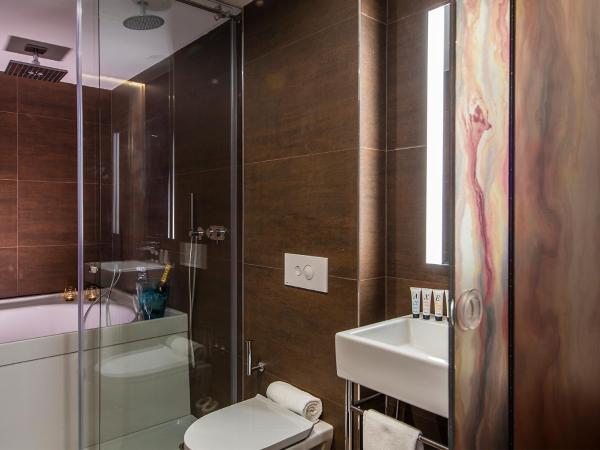 Axel Hotel San Sebastián - Adults Only : photo 2 de la chambre suite deluxe