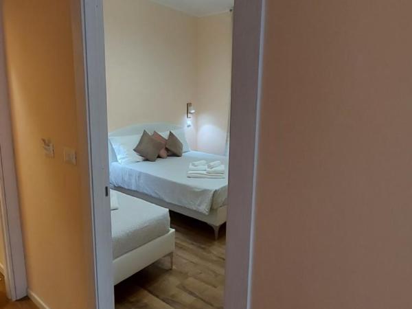 Glam Resort Villa Maria Luigia : photo 5 de la chambre suite familiale avec balcon – annexe