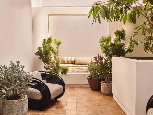 Santa Monica Proper Hotel, a Member of Design Hotels : photo 3 de la chambre garden terrace, guest room, 1 king