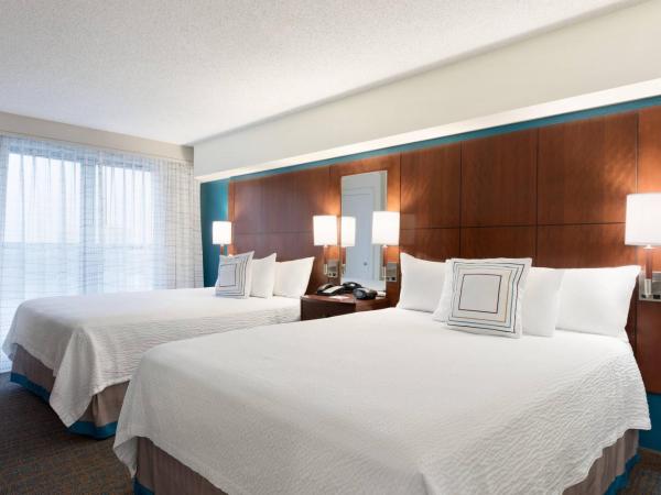 Residence Inn by Marriott Oklahoma City Downtown/Bricktown : photo 1 de la chambre suite 1 chambre lit queen-size avec canapé-lit