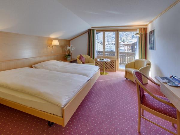 Hotel Metropol & Spa Zermatt : photo 2 de la chambre chambre double mansardée au dernier Étage - vue sur mont cervin