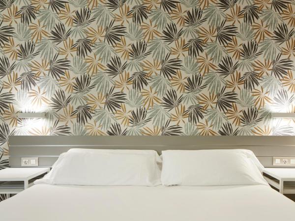 Welcome Gros Hotel : photo 3 de la chambre chambre intérieure double ou lits jumeaux