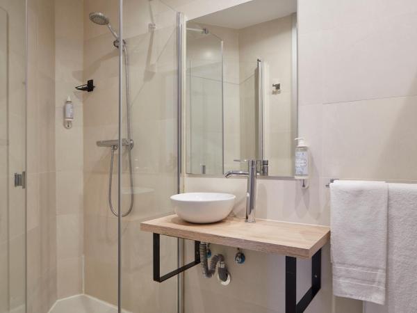 Welcome Gros Hotel : photo 8 de la chambre chambre double ou lits jumeaux