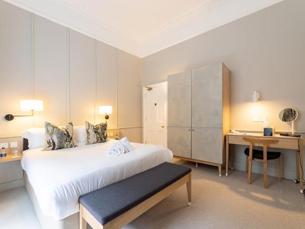 The Goodenough Hotel London : photo 1 de la chambre chambre double ou lits jumeaux - vue sur cour 