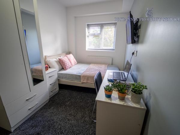 FREE PARKING Cosy Studios close to city and QE and UOB! : photo 2 de la chambre studio