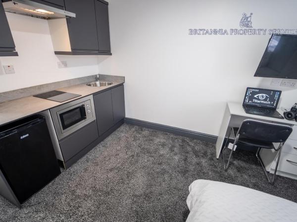 FREE PARKING Cosy Studios close to city and QE and UOB! : photo 3 de la chambre studio