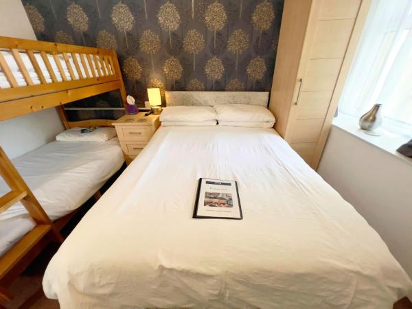 Bella Vista Lodge : photo 1 de la chambre chambre familiale avec salle de bains privative