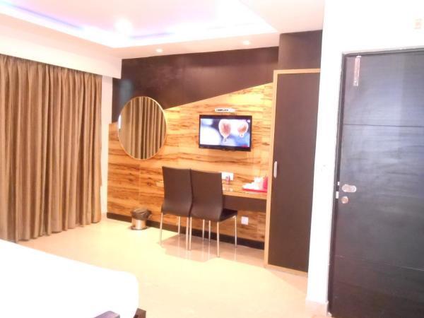 Hotel Aston International : photo 2 de la chambre suite