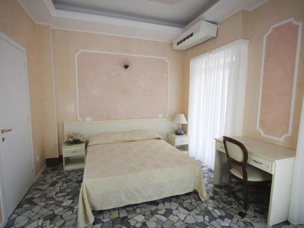 Hotel Residence Maria Grazia : photo 8 de la chambre chambre double confort