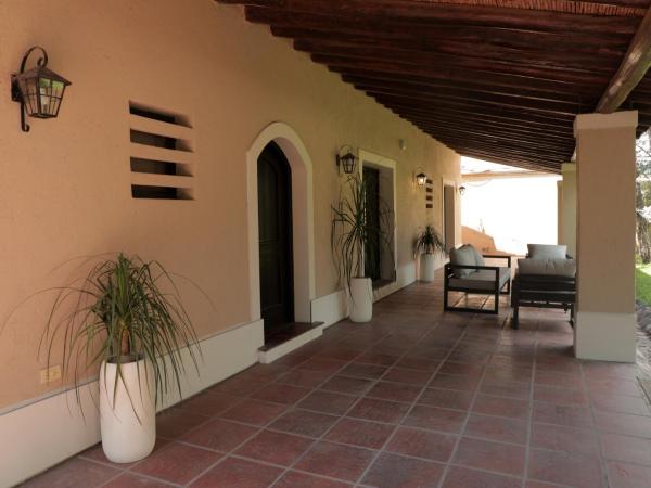 Casa Agostino - Luxury wine and hotel in Bodega Agostino : photo 3 de la chambre chalet supérieur