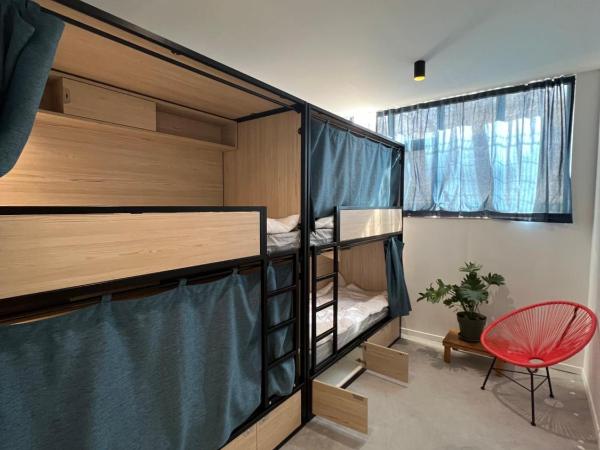 YASI Hostel : photo 3 de la chambre lit dans dortoir pour femmes de 4 lits