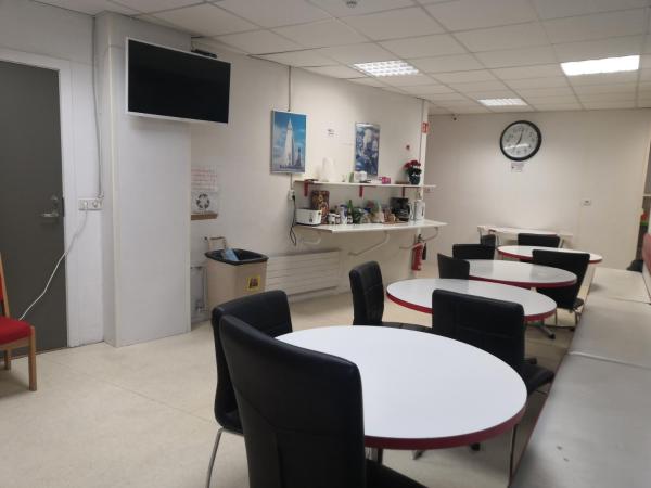 101 Guesthouse Hotel : photo 9 de la chambre chambre familiale avec salle de bains commune