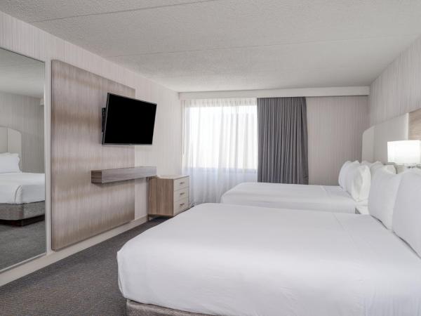 Crowne Plaza Indianapolis-Airport, an IHG Hotel : photo 2 de la chambre chambre standard avec 2 lits queen-size