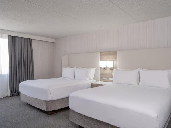 Crowne Plaza Indianapolis-Airport, an IHG Hotel : photo 3 de la chambre chambre standard avec 2 lits queen-size