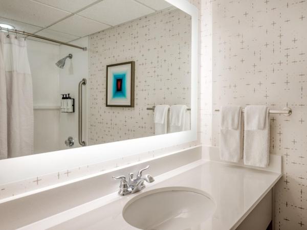 Crowne Plaza Indianapolis-Airport, an IHG Hotel : photo 1 de la chambre chambre standard