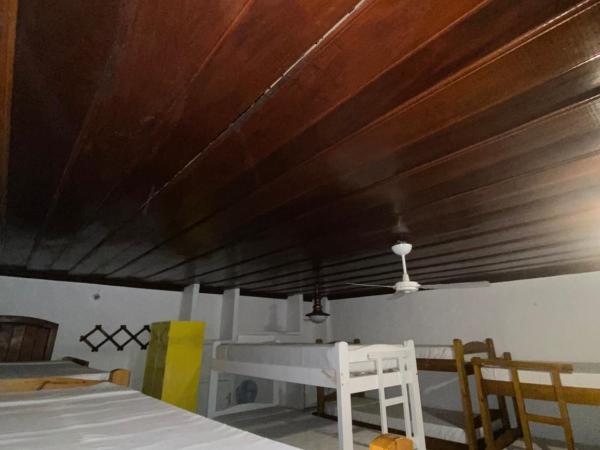 pousada vida de Búzios recanto : photo 7 de la chambre lit simple dans dortoir pour hommes
