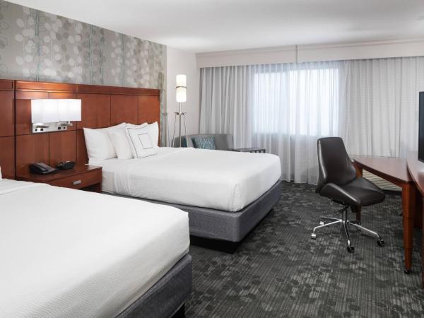 Courtyard by Marriott Austin Parmer Tech Ridge : photo 2 de la chambre chambre avec 2 grands lits queen-size 