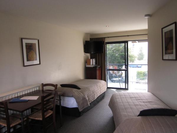 Four Seasons Motel : photo 4 de la chambre appartement 1 chambre