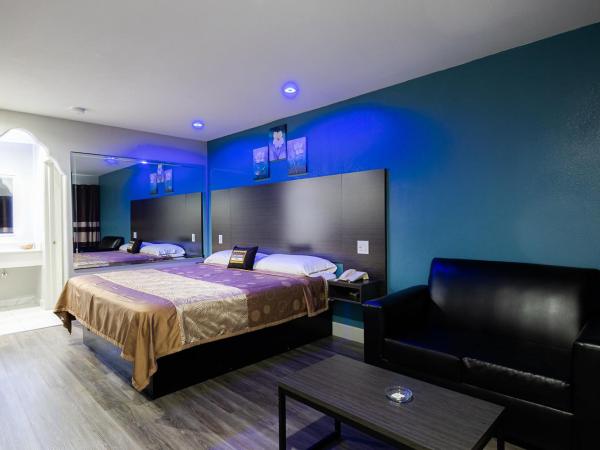 Downtowner Inns - Houston Downtown & Convention Center : photo 5 de la chambre chambre lit king-size