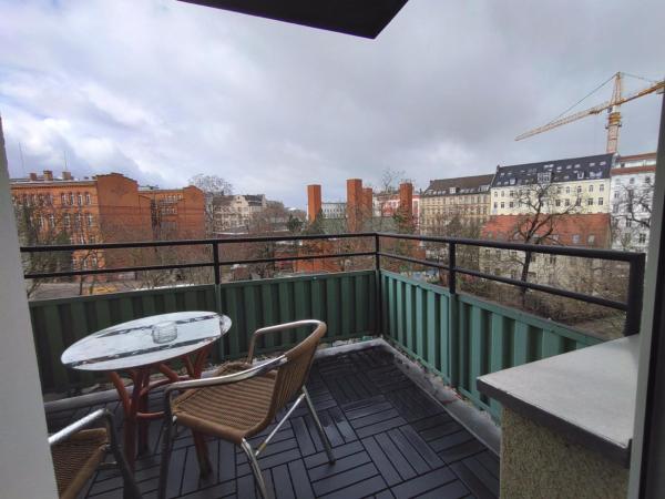 Les Nations : photo 7 de la chambre chambre double confort avec balcon