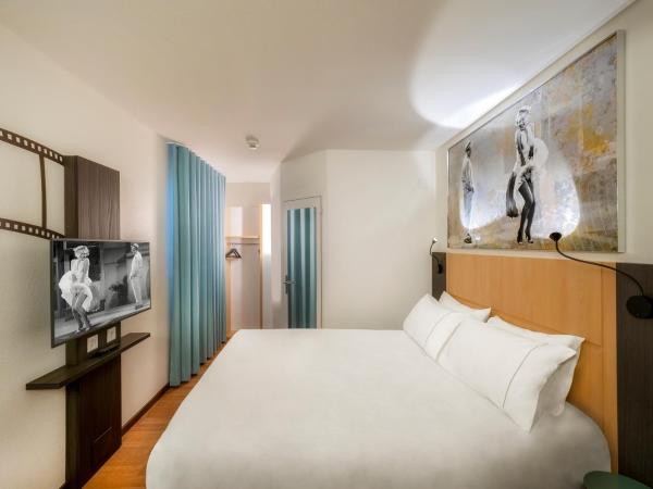 ibis Locarno : photo 1 de la chambre chambre double cinéma