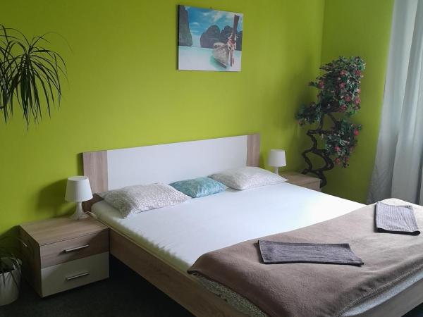 Motel Grádo : photo 3 de la chambre chambre double standard avec douche