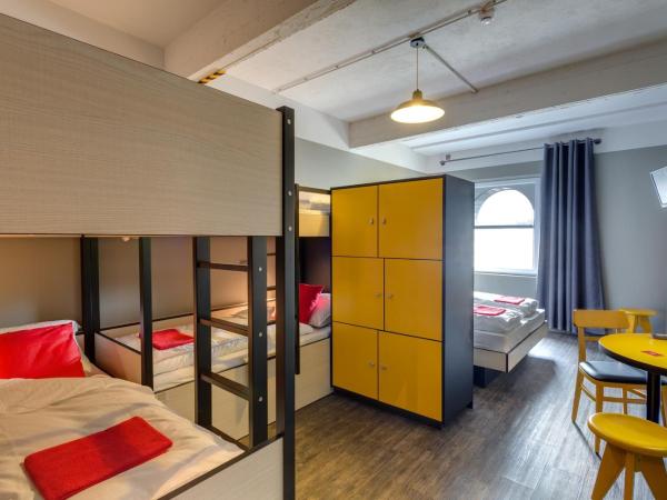 MEININGER Hotels Bruxelles City Center : photo 2 de la chambre hébergement 6 lits