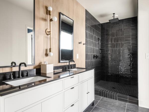 The Eighteen by Locale : photo 9 de la chambre penthouse, 2.5 bath