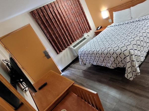 Harvey's Motel SDSU La Mesa San Diego : photo 2 de la chambre chambre standard lit queen-size