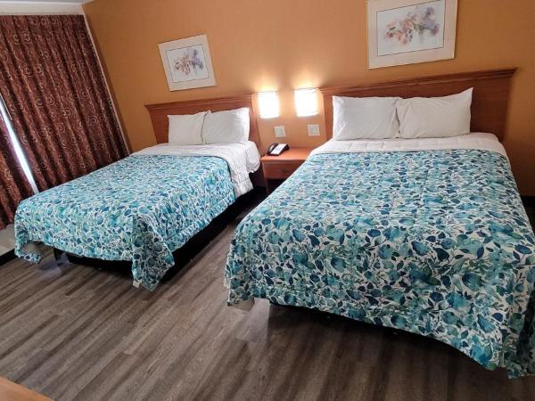 Harvey's Motel SDSU La Mesa San Diego : photo 8 de la chambre chambre avec 2 grands lits queen-size