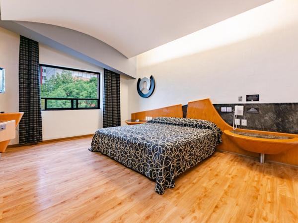 Hotel Pasadena CDMX : photo 2 de la chambre chambre lit king-size standard
