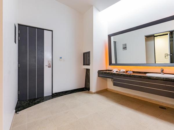 Hotel Pasadena CDMX : photo 1 de la chambre chambre lits jumeaux