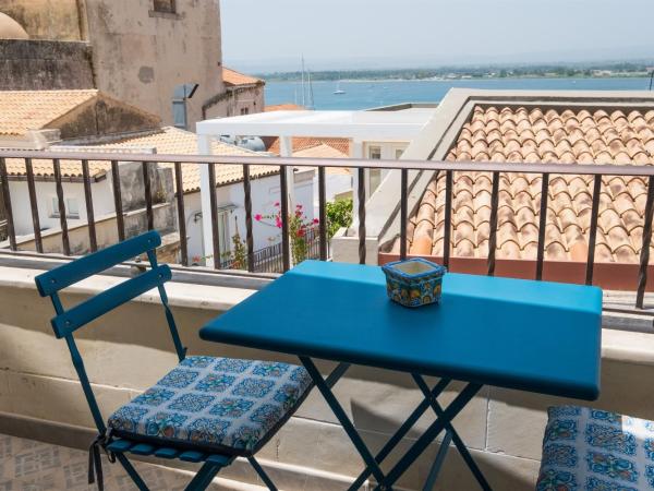Palazzo Gilistro : photo 5 de la chambre chambre double deluxe - vue sur mer