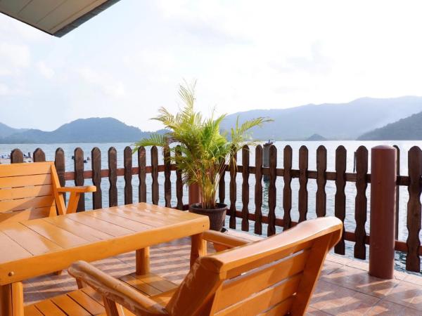 Island View Resort Koh Chang : photo 4 de la chambre chambre double confort