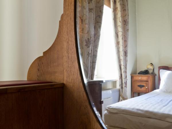 Chopin Boutique : photo 10 de la chambre suite
