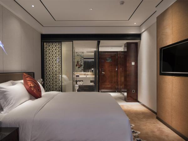 Paco Hotel GuangZhou Zoo Metro Branch-Free Shuttle Bus for Canton Fair : photo 10 de la chambre chambre double deluxe avec baignoire