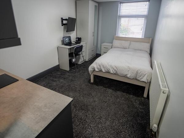 FREE PARKING Cosy Studios close to city and QE and UOB! : photo 7 de la chambre studio