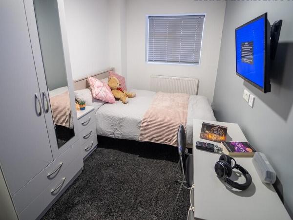 FREE PARKING Cosy Studios close to city and QE and UOB! : photo 4 de la chambre studio