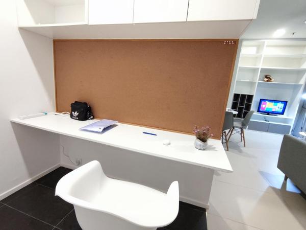 ARCORIS, MONT KIARA by MK HOME : photo 9 de la chambre chambre double deluxe avec balcon