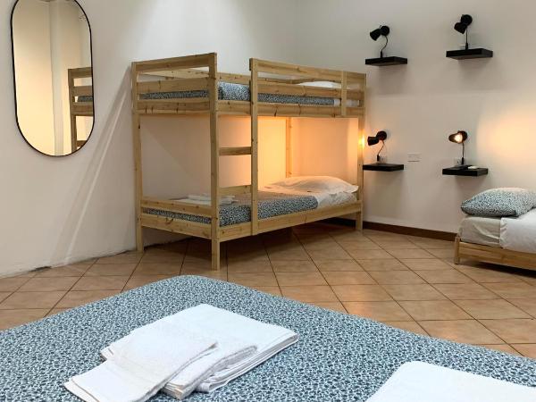Cascina Bellaria : photo 2 de la chambre grande chambre double ou lits jumeaux