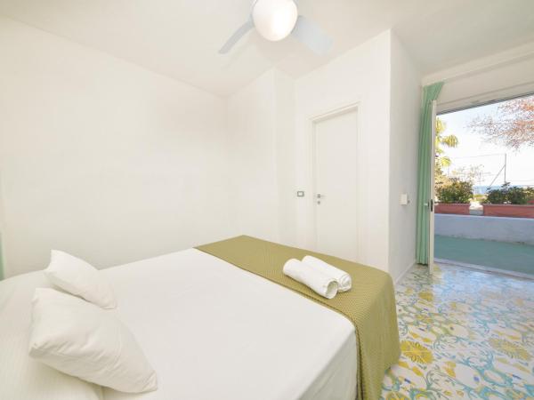 Hotel Parco Cartaromana : photo 3 de la chambre chambre double ou lits jumeaux Économique